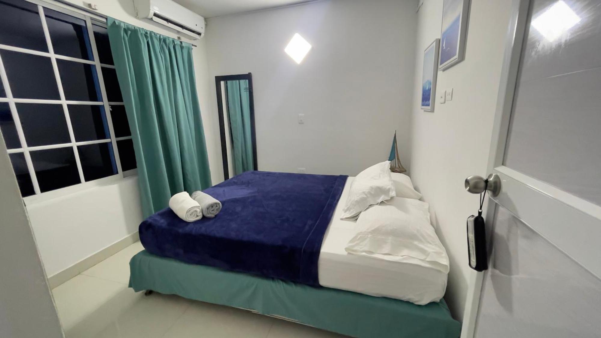 Sea Life Apartamentos En Via Principal Centro Y San Luis San Andrés Dış mekan fotoğraf