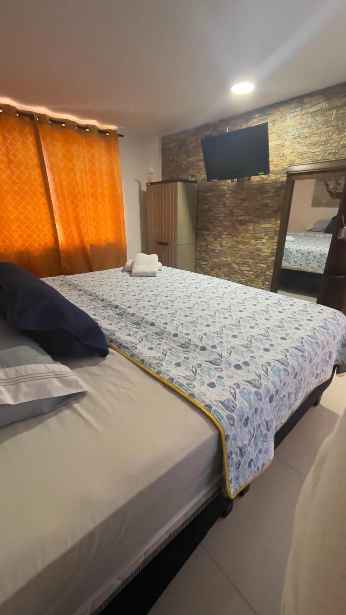 Sea Life Apartamentos En Via Principal Centro Y San Luis San Andrés Dış mekan fotoğraf